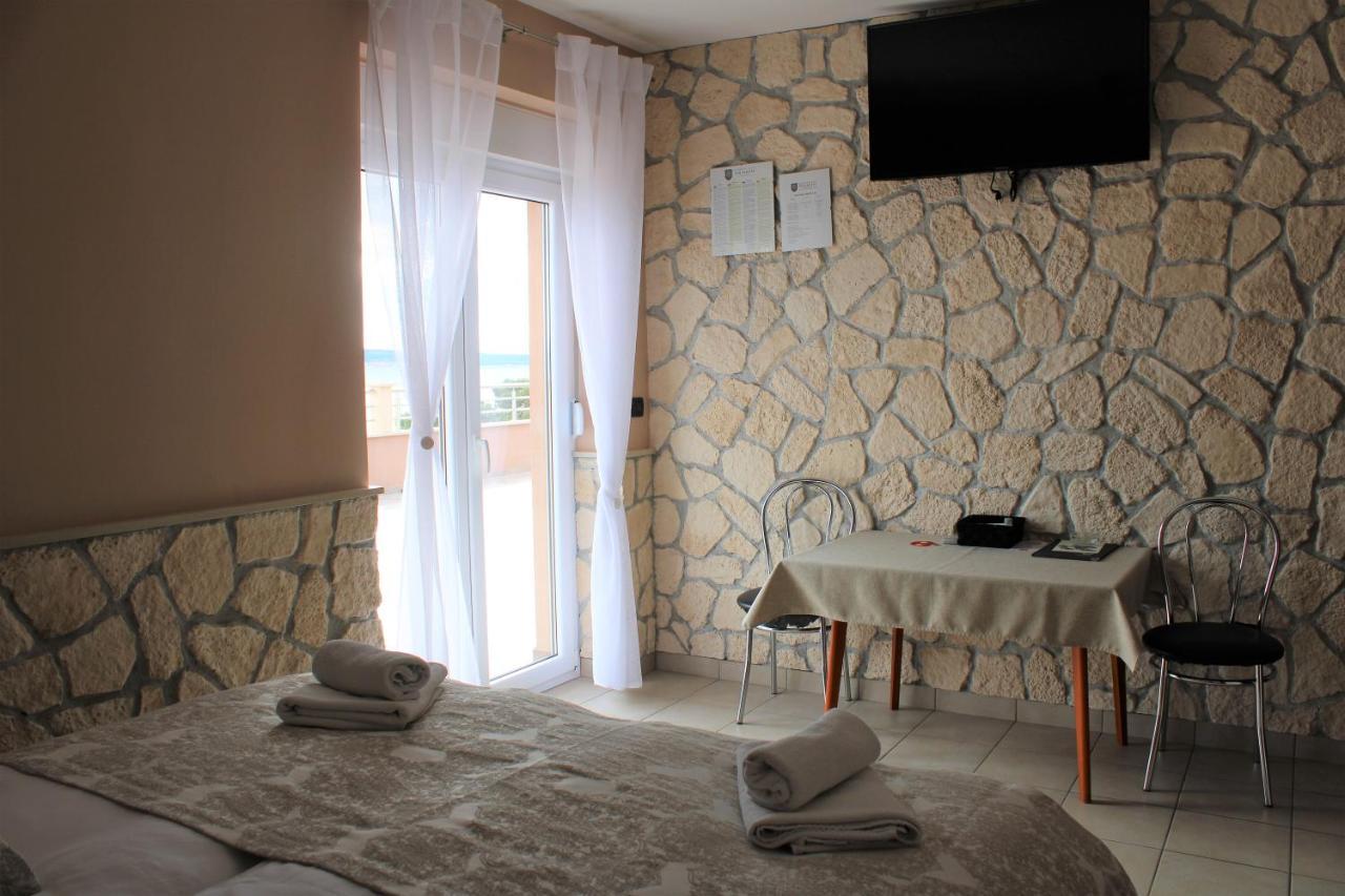 Bed and Breakfast Dalmacija Omiš Exteriér fotografie